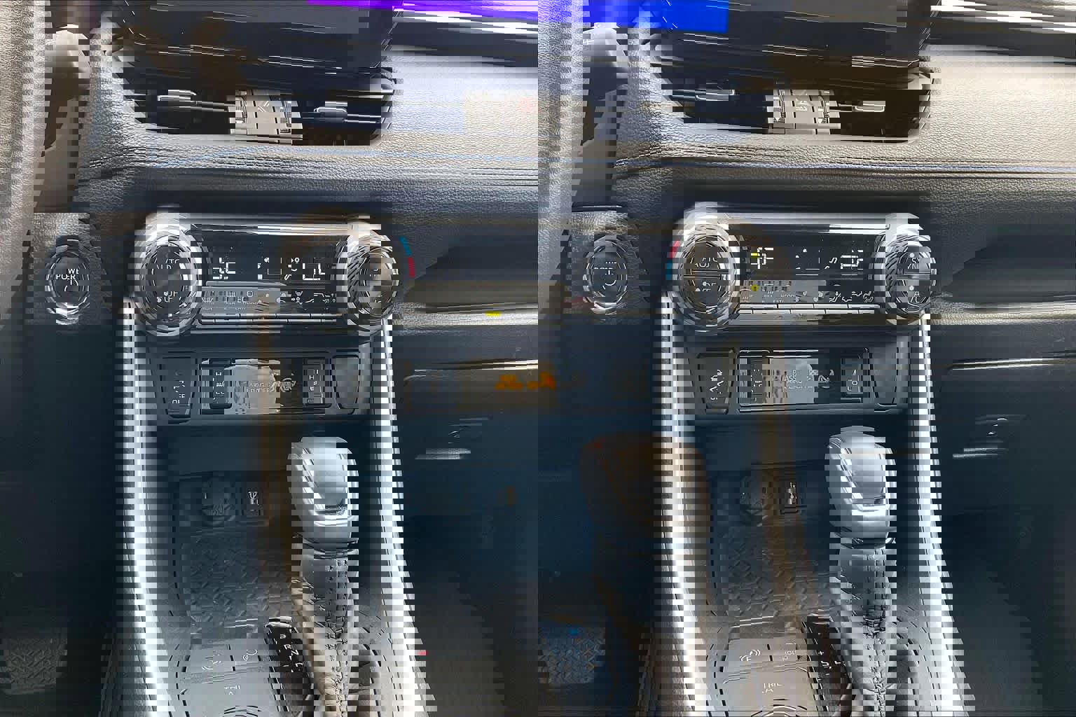 Certified 2024 Toyota RAV4 XSE image 33