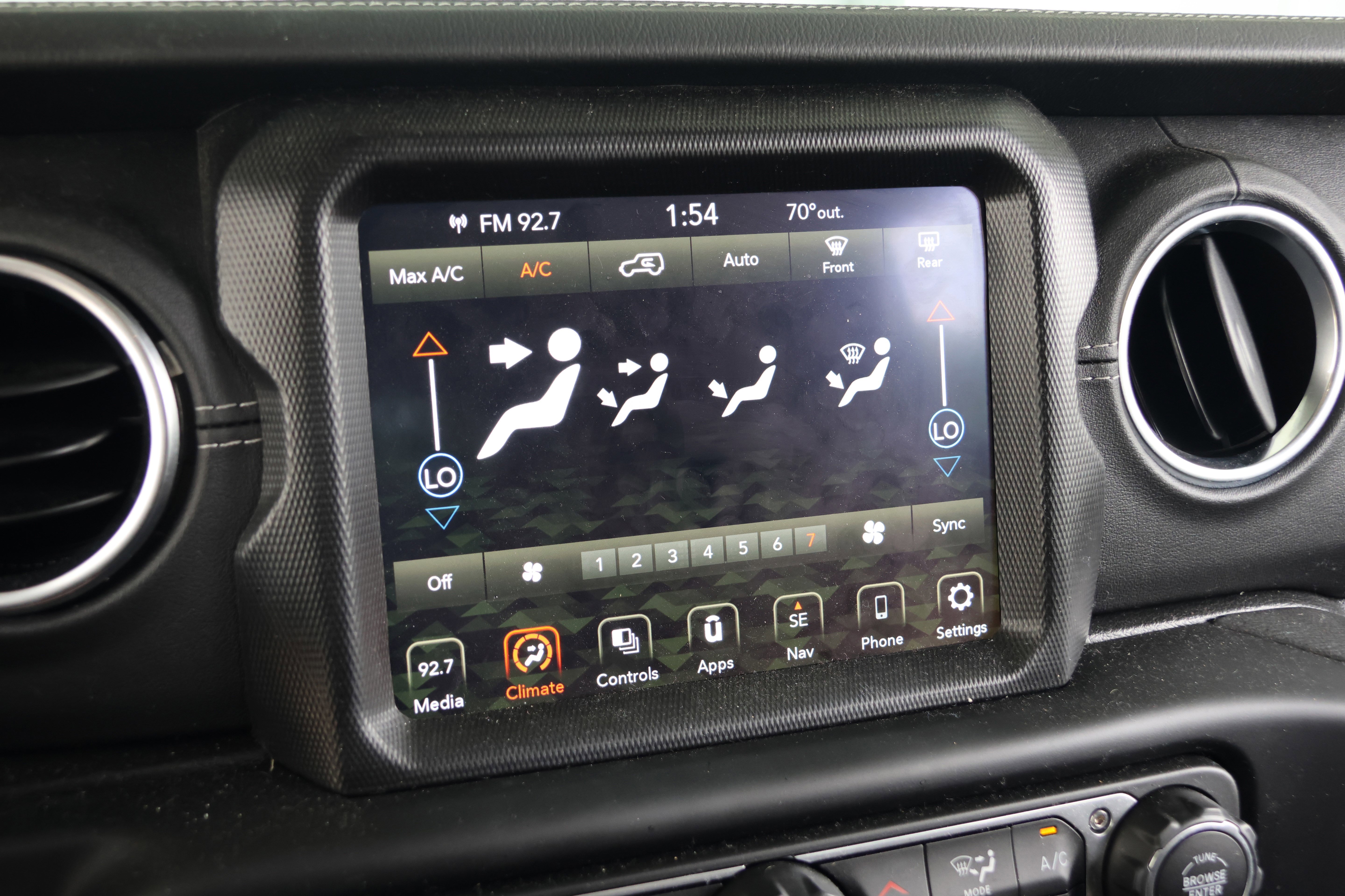 Used 2021 Jeep Wrangler Unlimited Sahara image 25