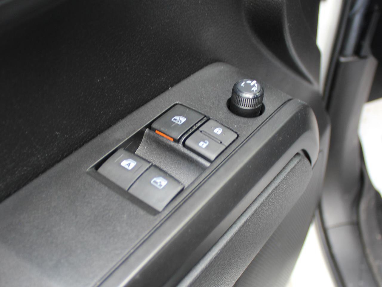 Used 2022 Toyota Tacoma SR RWD image 29