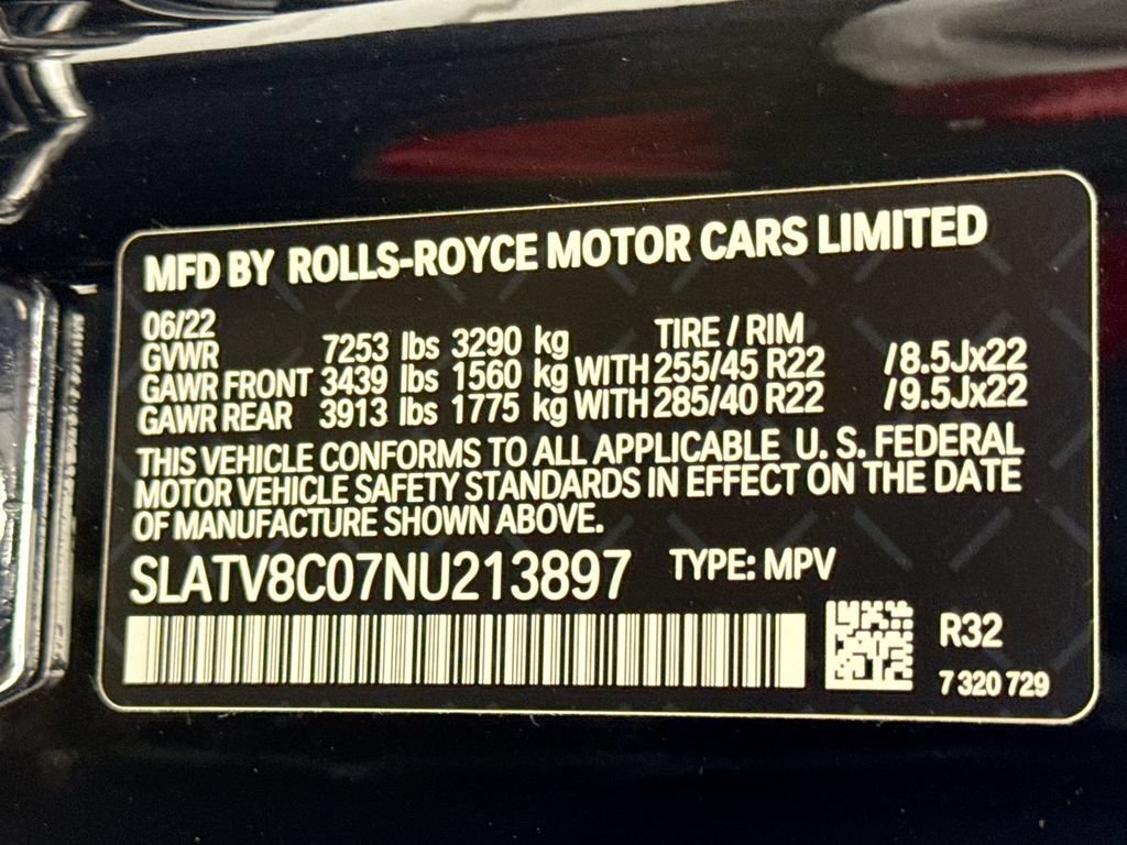 Certified 2022 Rolls-Royce Cullinan Black Badge w/ Dark Exterior Package AWD/4WD image 34