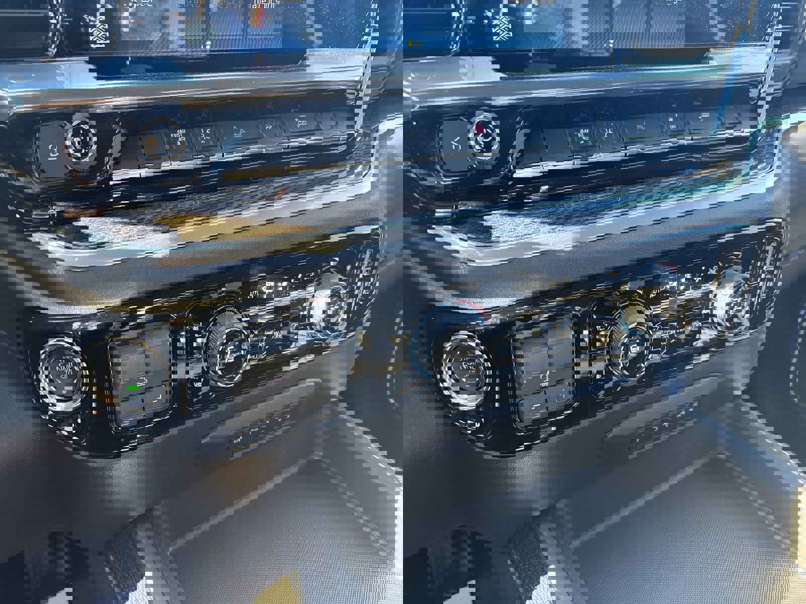 New 2026 Chevrolet Silverado 3500 LT image 20