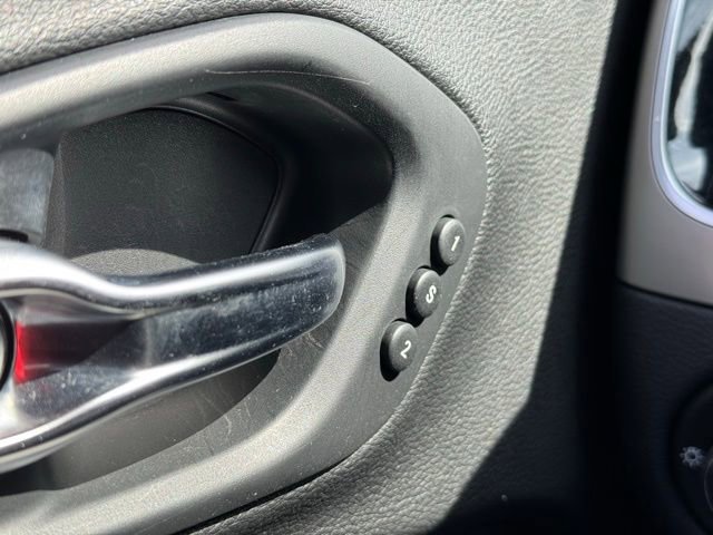 Used 2020 Jeep Cherokee High Altitude AWD/4WD image 33