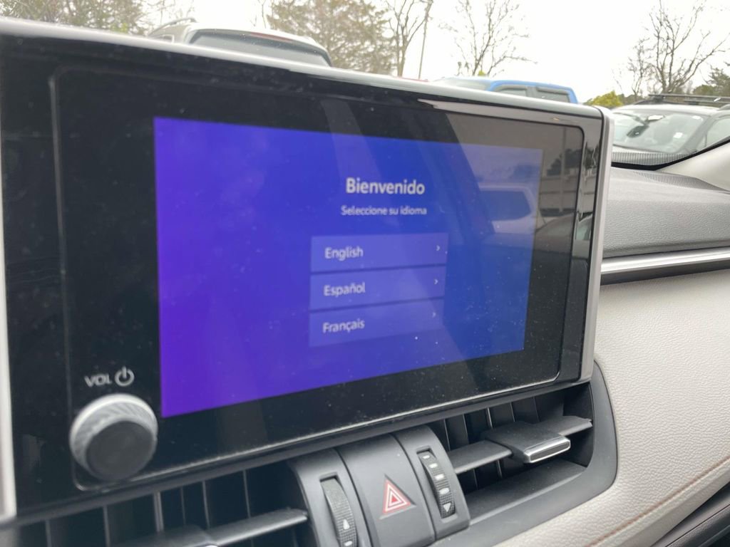 Used 2023 Toyota RAV4 XLE Premium image 37