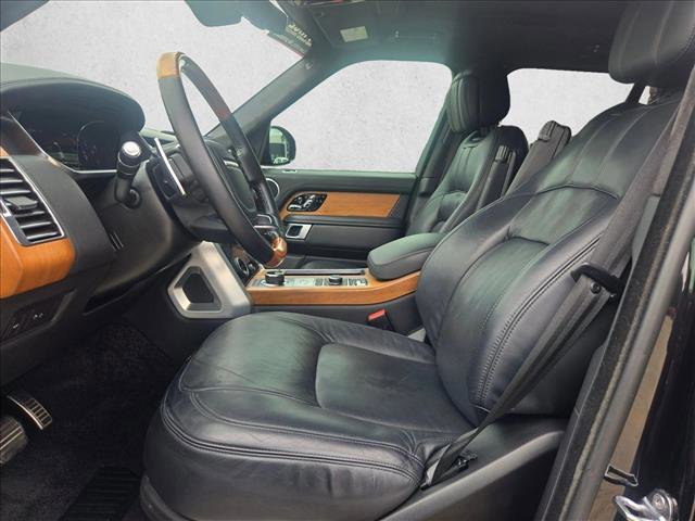 Used 2020 Land Rover Range Rover Autobiography image 16