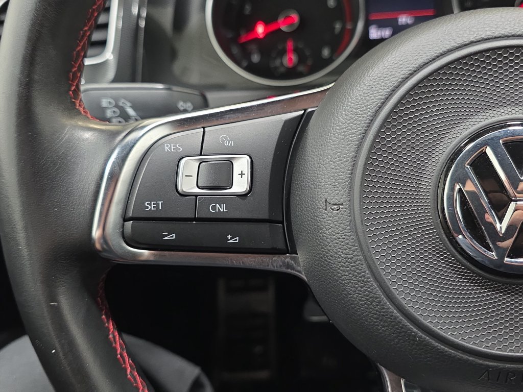 Used 2017 Volkswagen GTI Sport FWD image 16