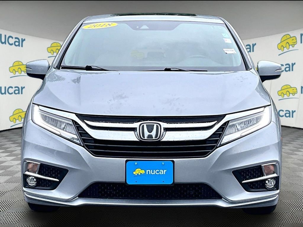 Used 2018 Honda Odyssey Elite image 2