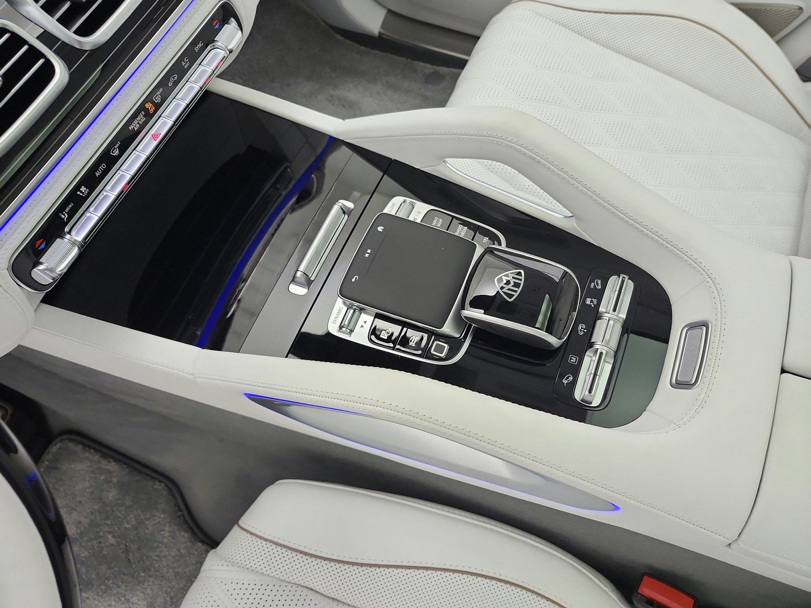New 2026 Mercedes-Benz Maybach GLS 600 4MATIC image 17