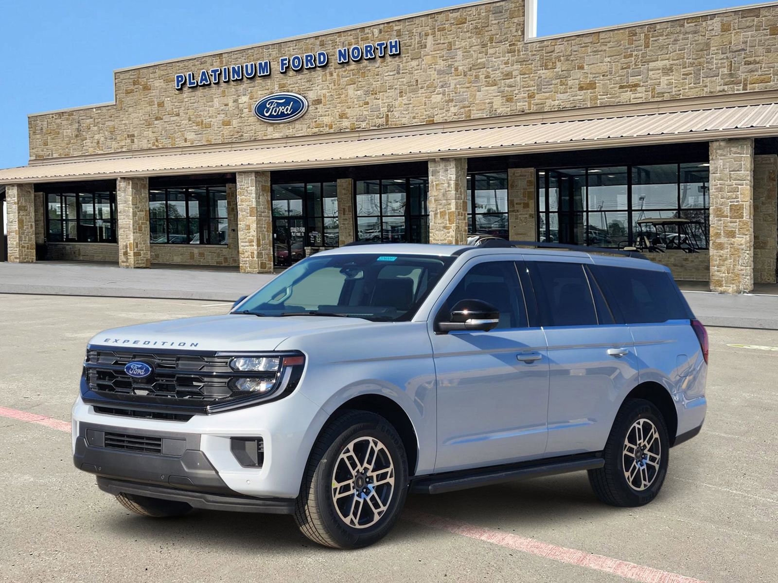 New 2026 Ford Expedition Active image 2