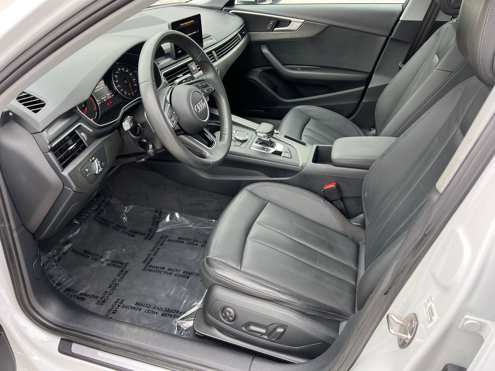 Used 2019 Audi A4 2.0T Premium image 9