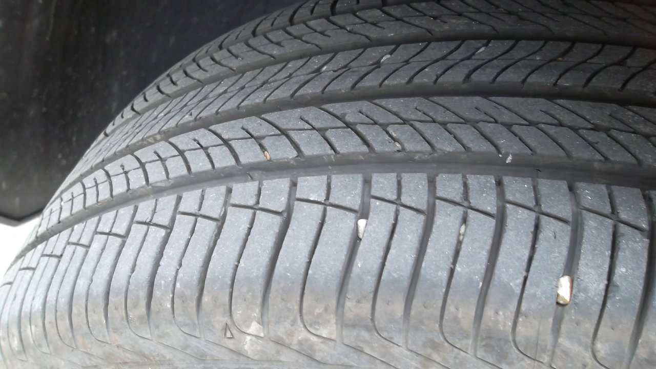 Used 2025 Chevrolet Trax LT w/ LT Convenience Package image 23