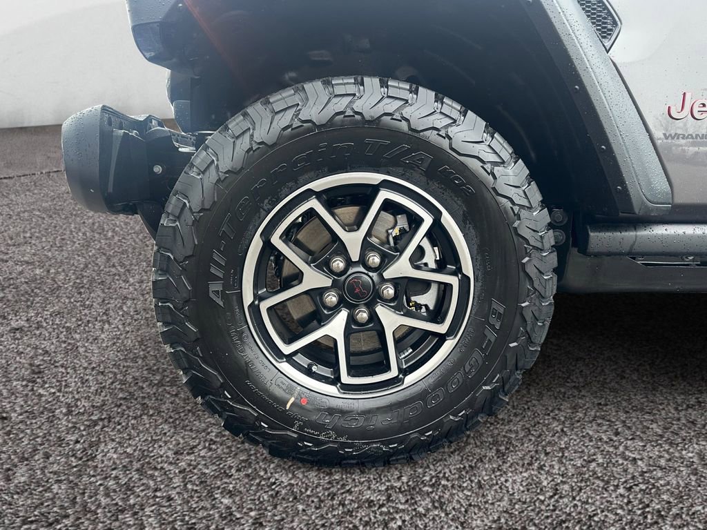 New 2026 Jeep Wrangler Unlimited Rubicon w/ Technology Group AWD/4WD image 10