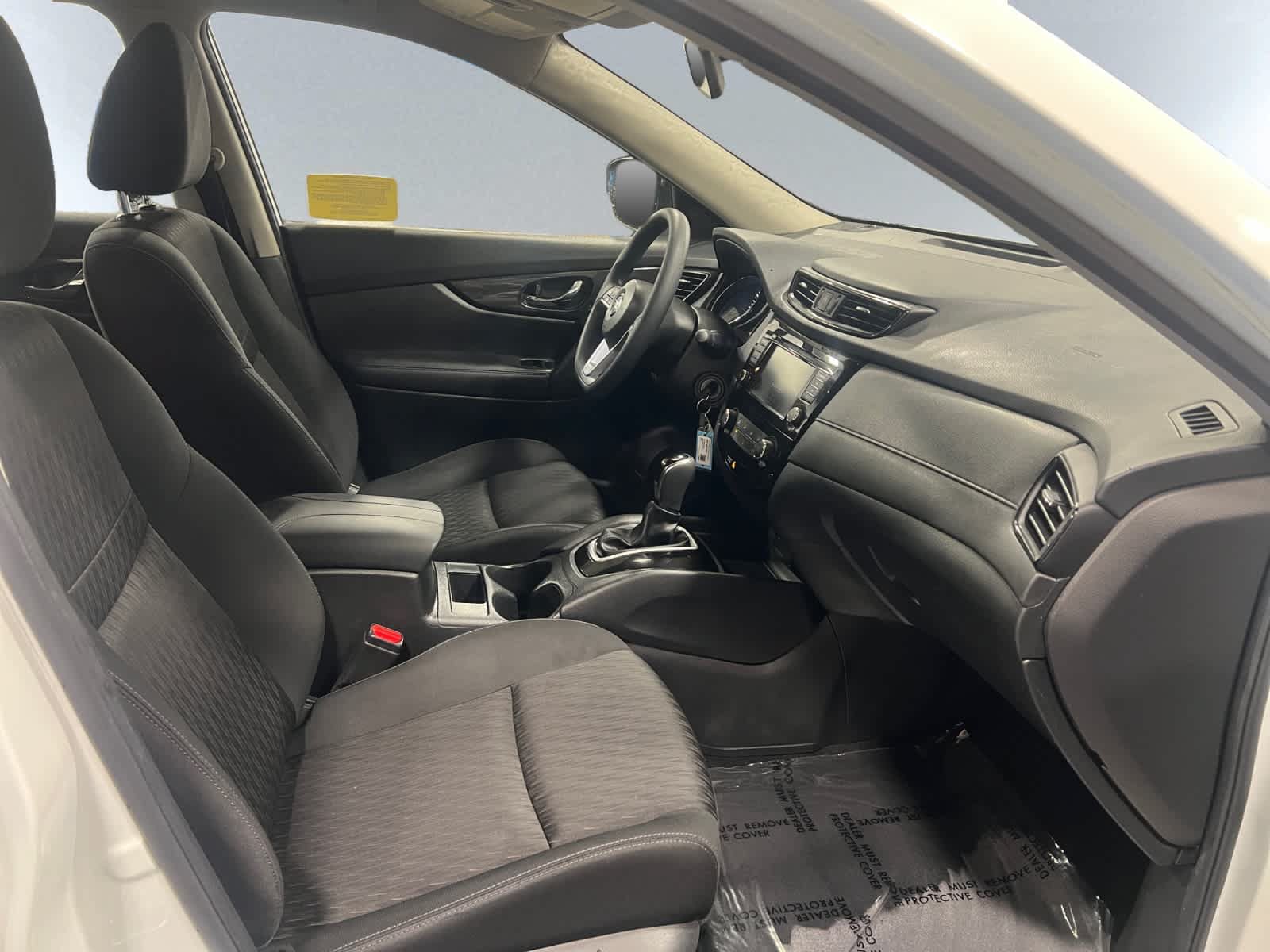 Used 2018 Nissan Rogue S AWD/4WD image 19
