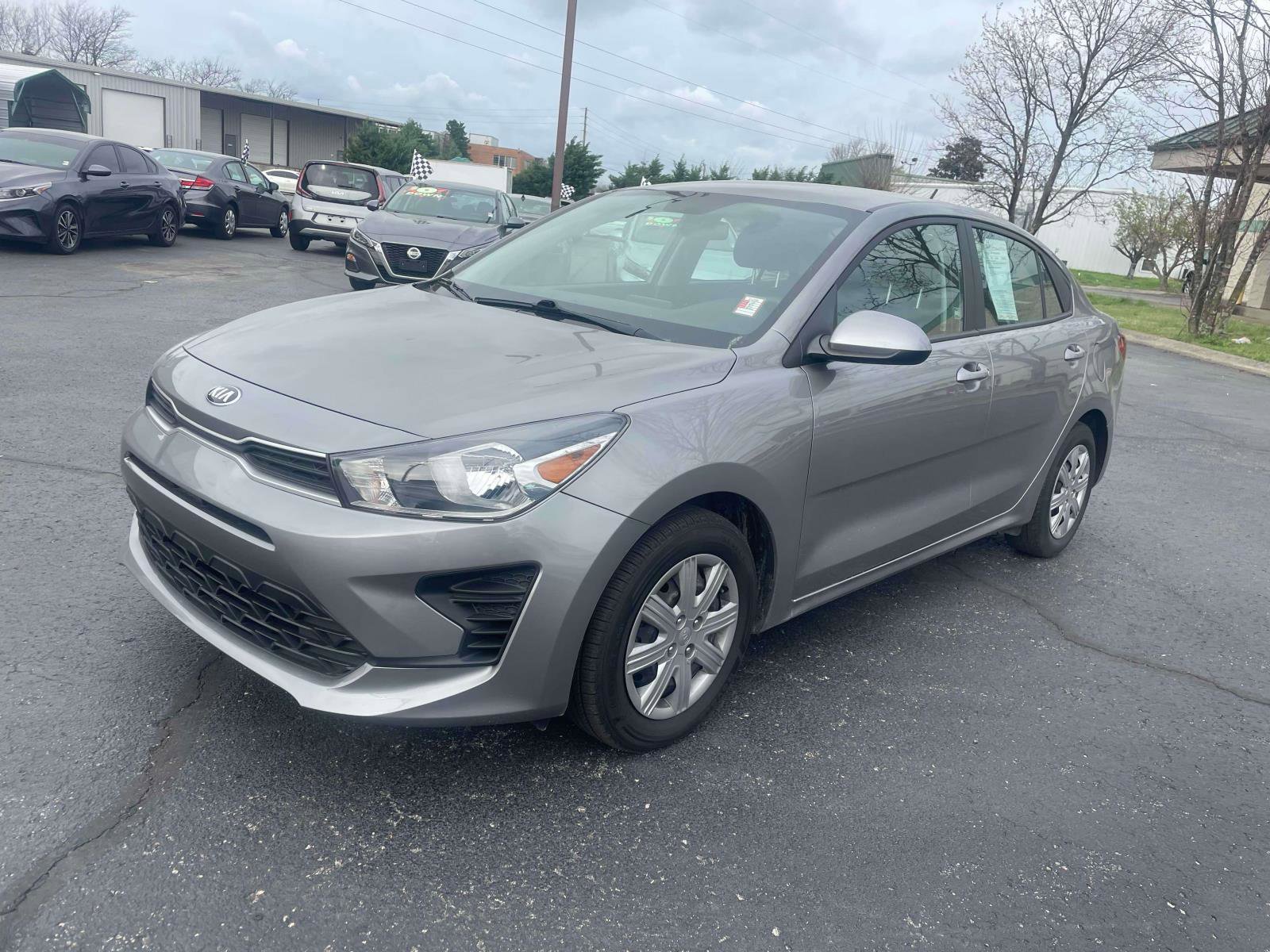 Used 2021 Kia Rio S image 2