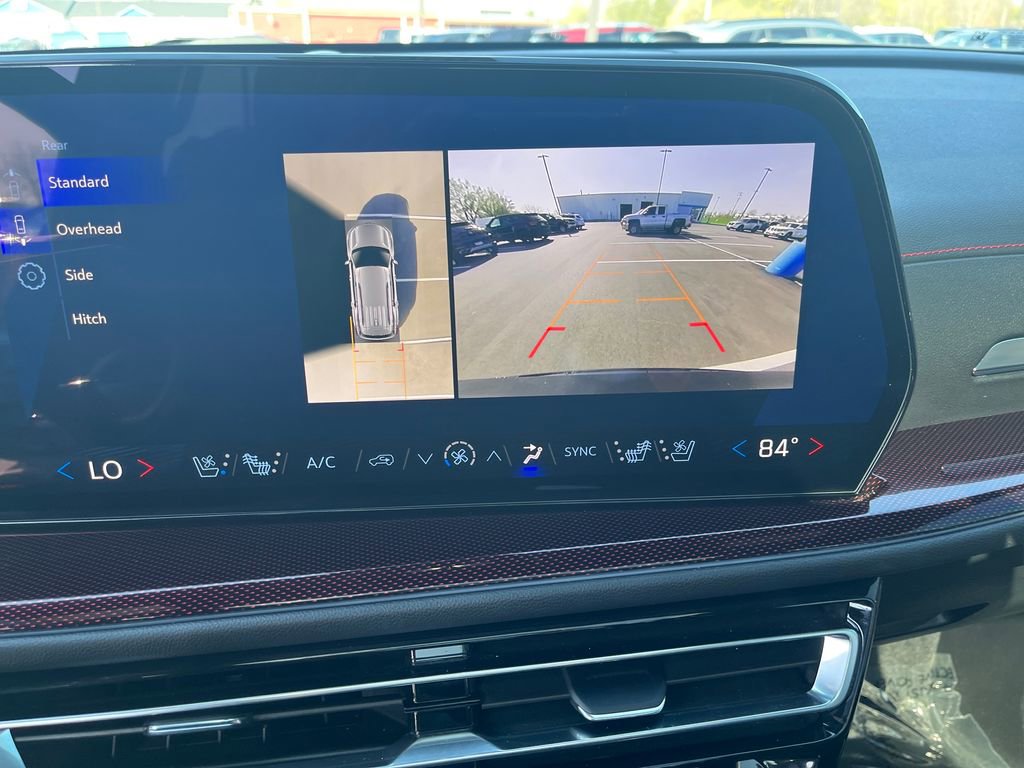 Used 2025 Chevrolet Traverse RS AWD/4WD image 22