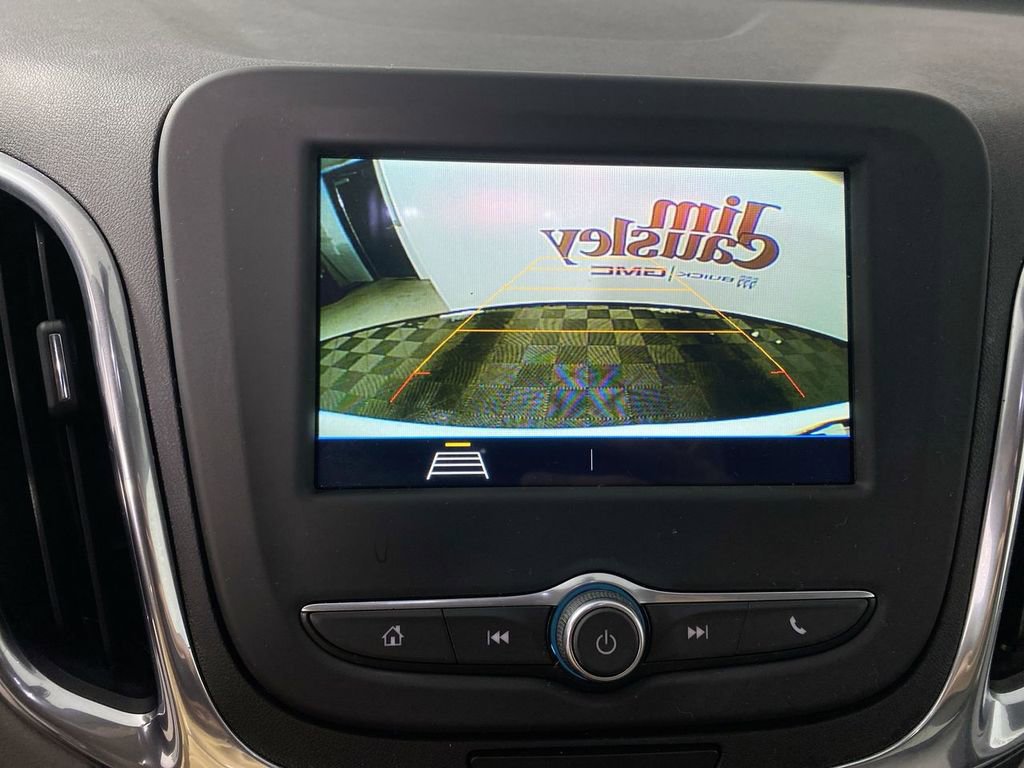 Used 2019 Chevrolet Equinox LT image 17