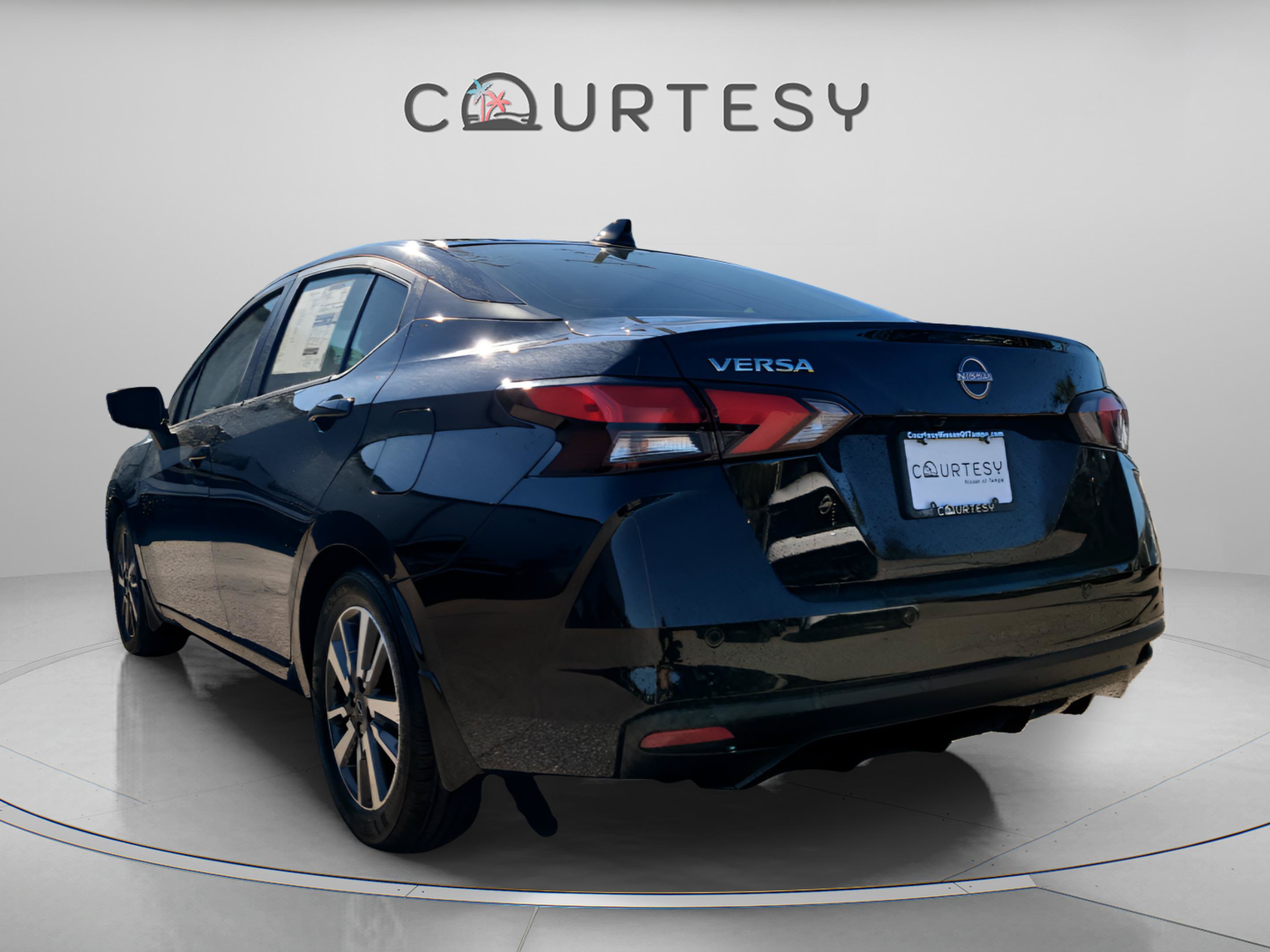 New 2025 Nissan Versa SV w/ Trunk Package FWD image 4