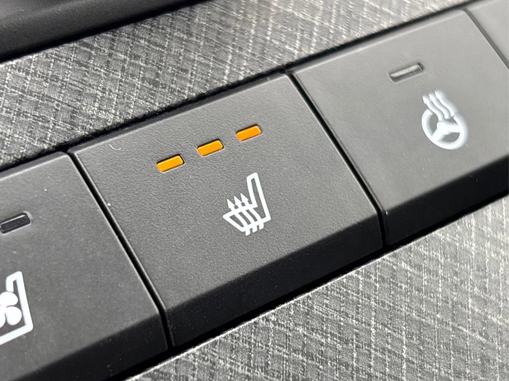 Used 2024 Hyundai Palisade Limited image 35