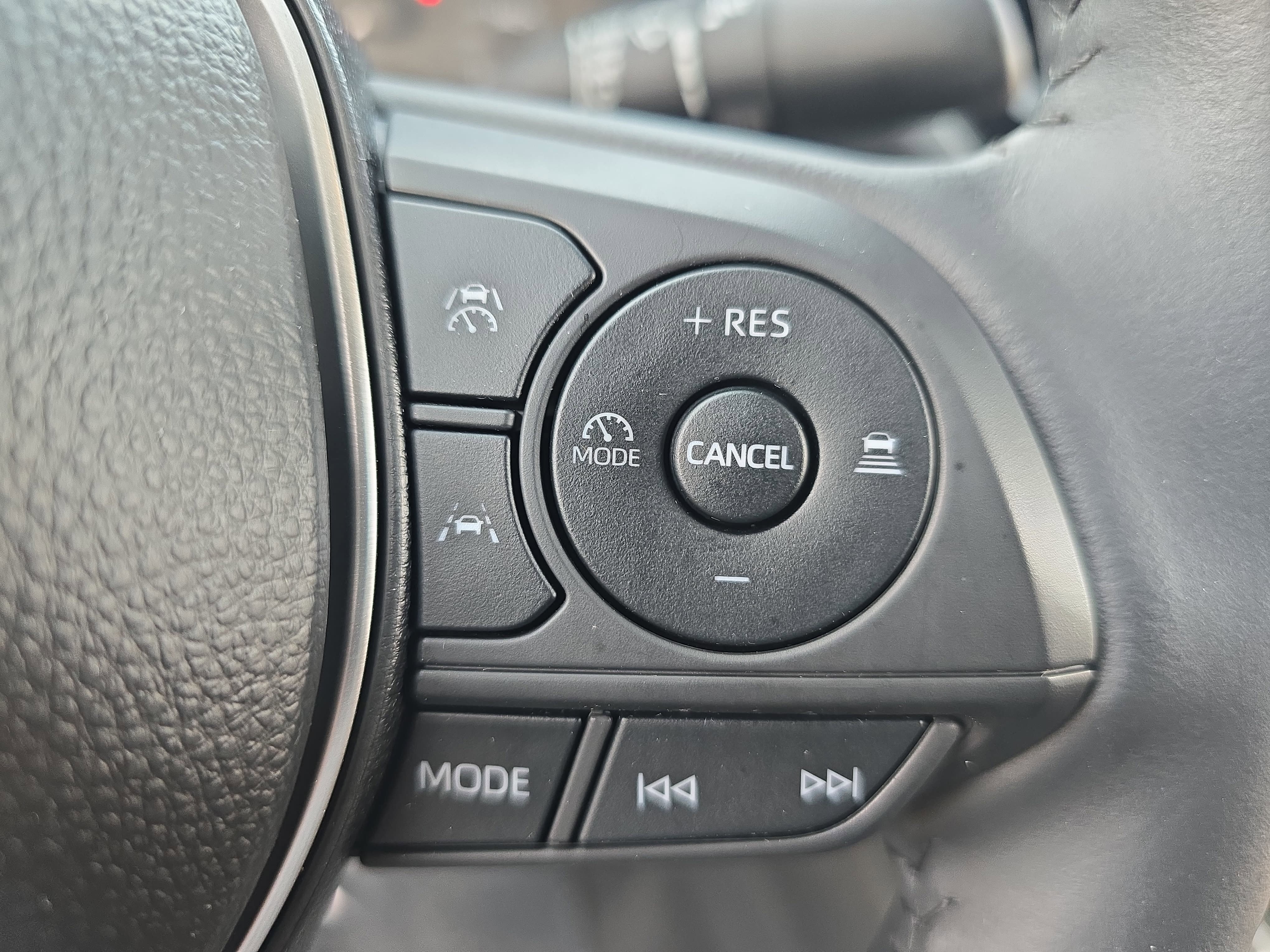 Certified 2024 Toyota Corolla Sedan w/ SE Convenience Package FWD image 17