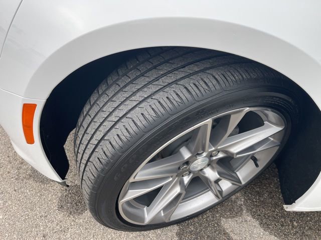 Used 2021 Chevrolet Camaro LT w/ RS Package image 33