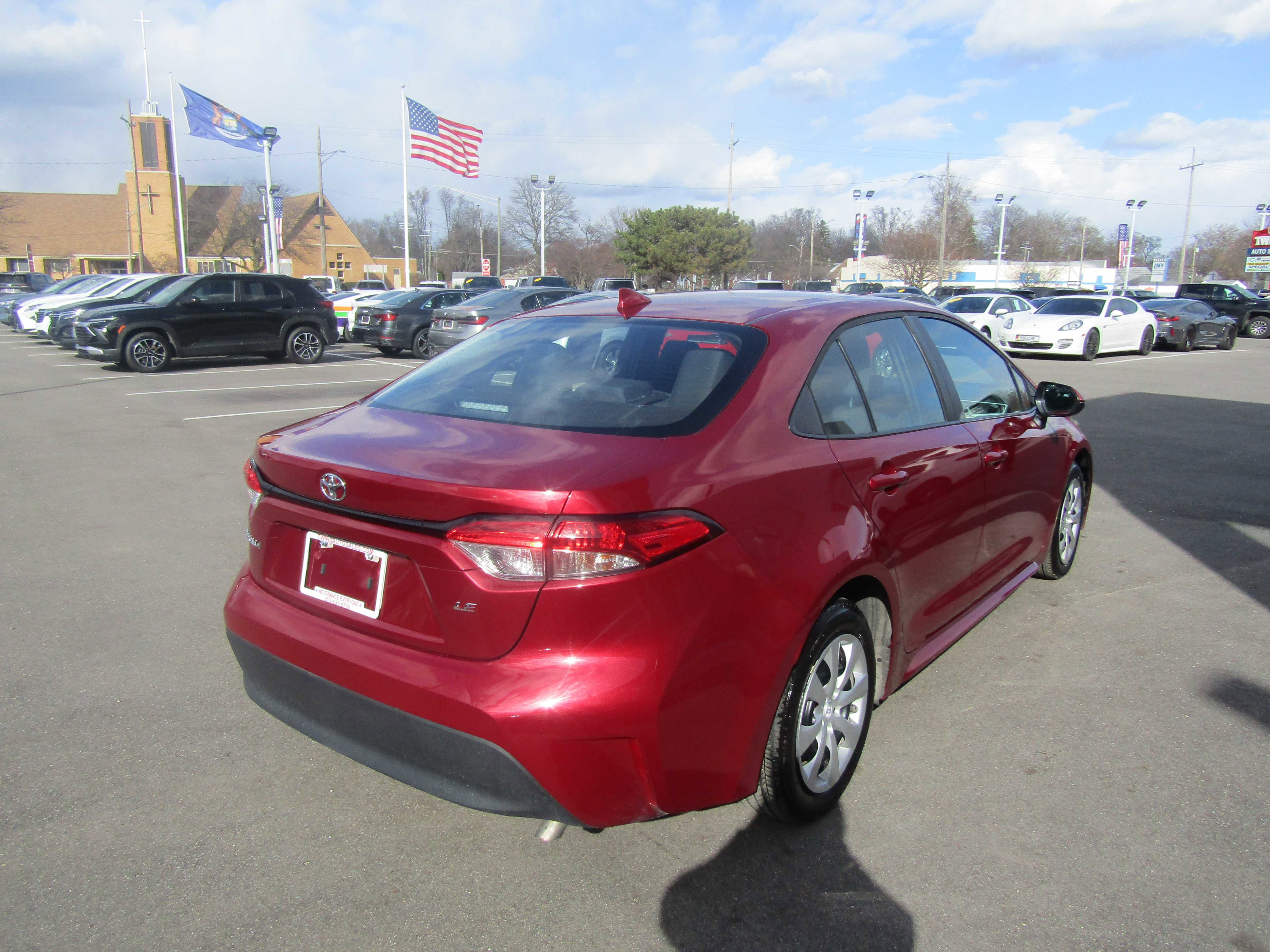 Used 2025 Toyota Corolla LE image 6