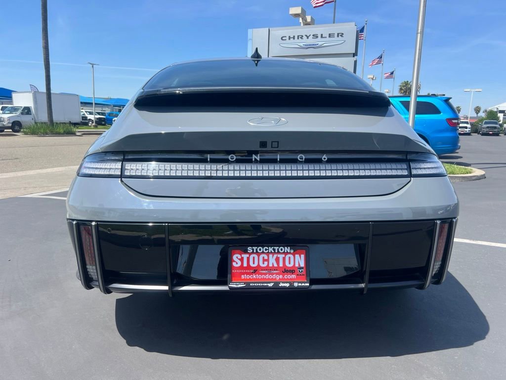 Used 2024 Hyundai Ioniq 6 SE RWD image 16