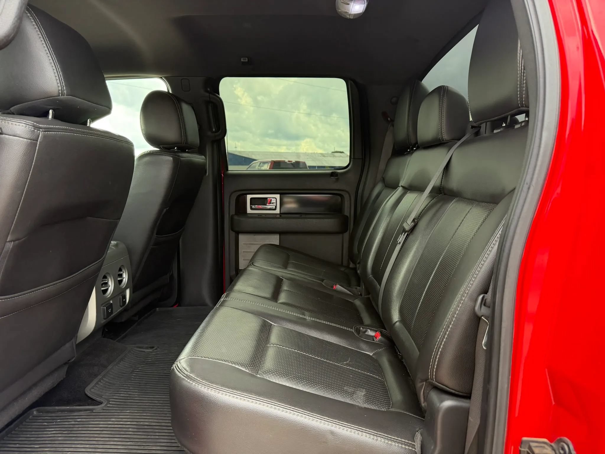Used 2012 Ford F150 FX4 w/ FX Luxury Pkg AWD/4WD image 19