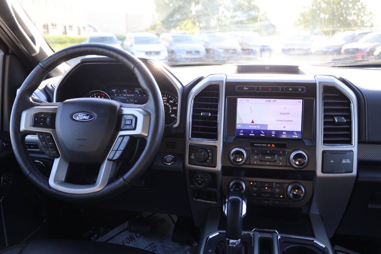 Used 2020 Ford F150 Lariat w/ Equipment Group 502A Luxury AWD/4WD image 24