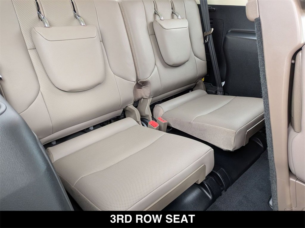 Used 2023 Lexus GX 460 Premium w/ Premium Package image 27