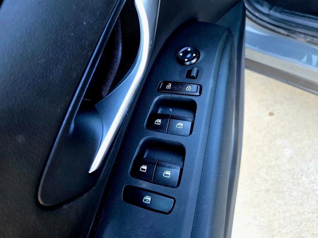 Used 2022 Hyundai Santa Cruz SEL image 31