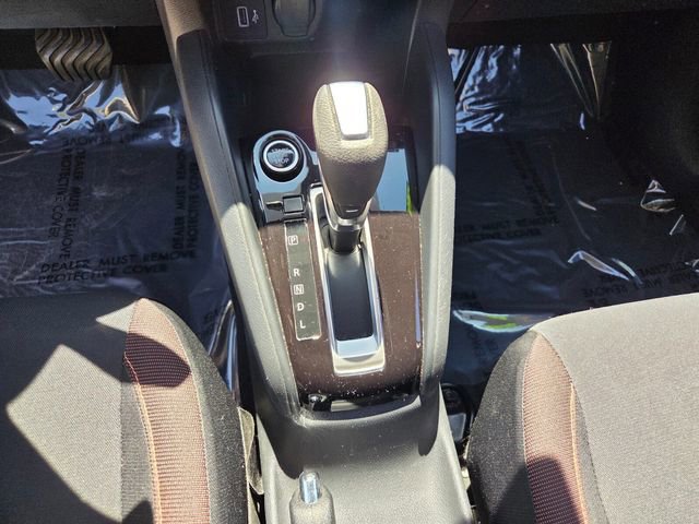 Used 2022 Nissan Versa SR image 11