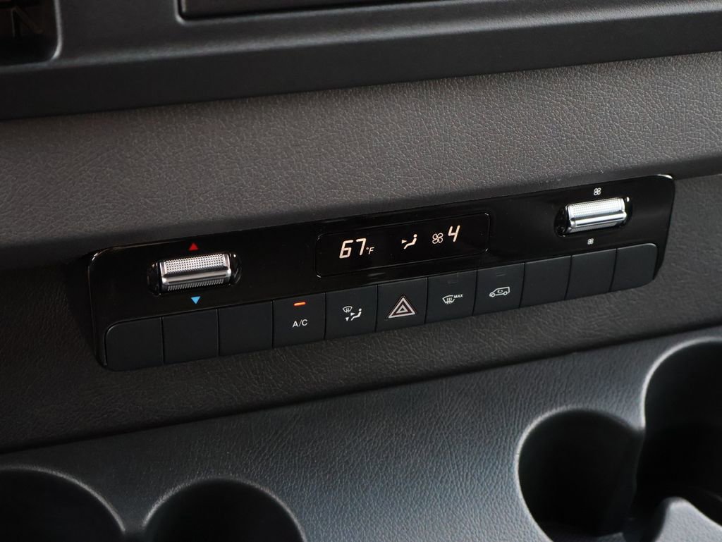 New 2025 Mercedes-Benz Sprinter 2500 image 27