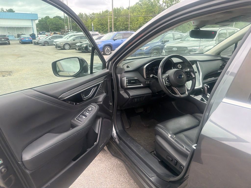 Used 2022 Subaru Outback Limited AWD/4WD image 17
