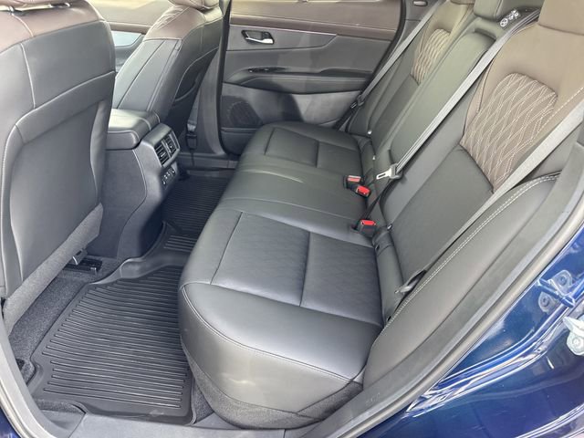 Used 2025 Nissan Murano Platinum image 13