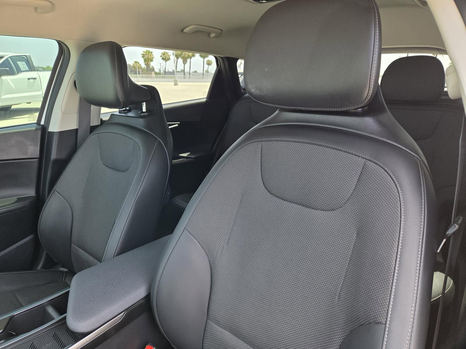 Used 2024 Kia EV6 Light RWD image 25