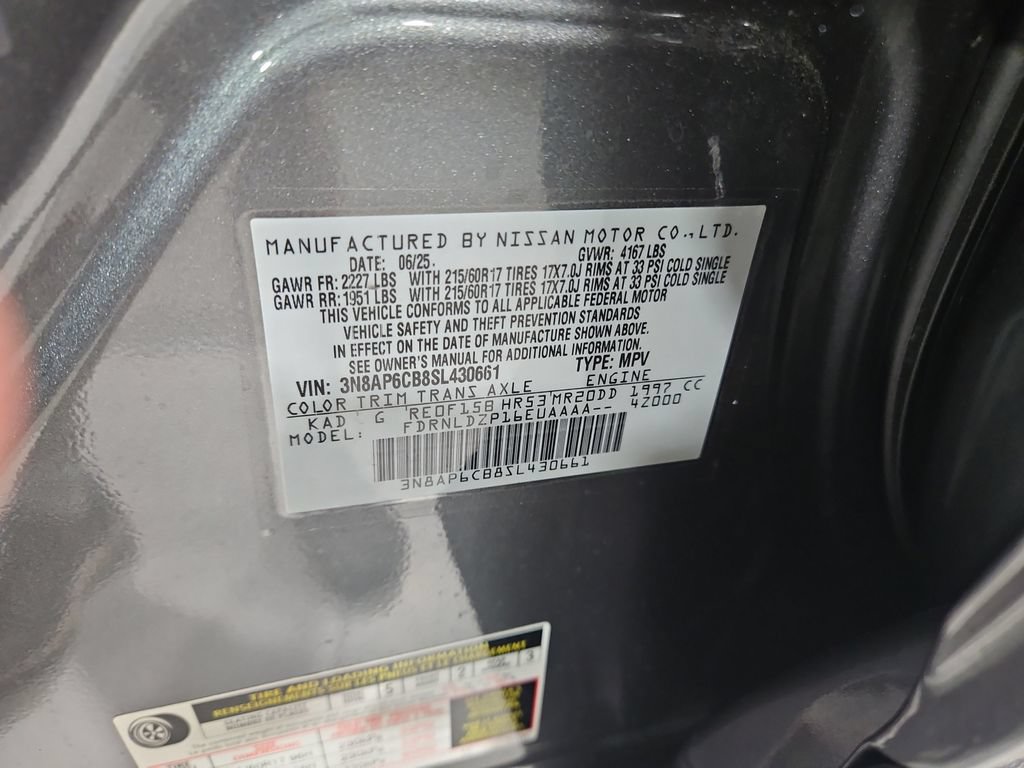 Certified 2025 Nissan Kicks SV w/ SV Premium Package AWD/4WD image 30
