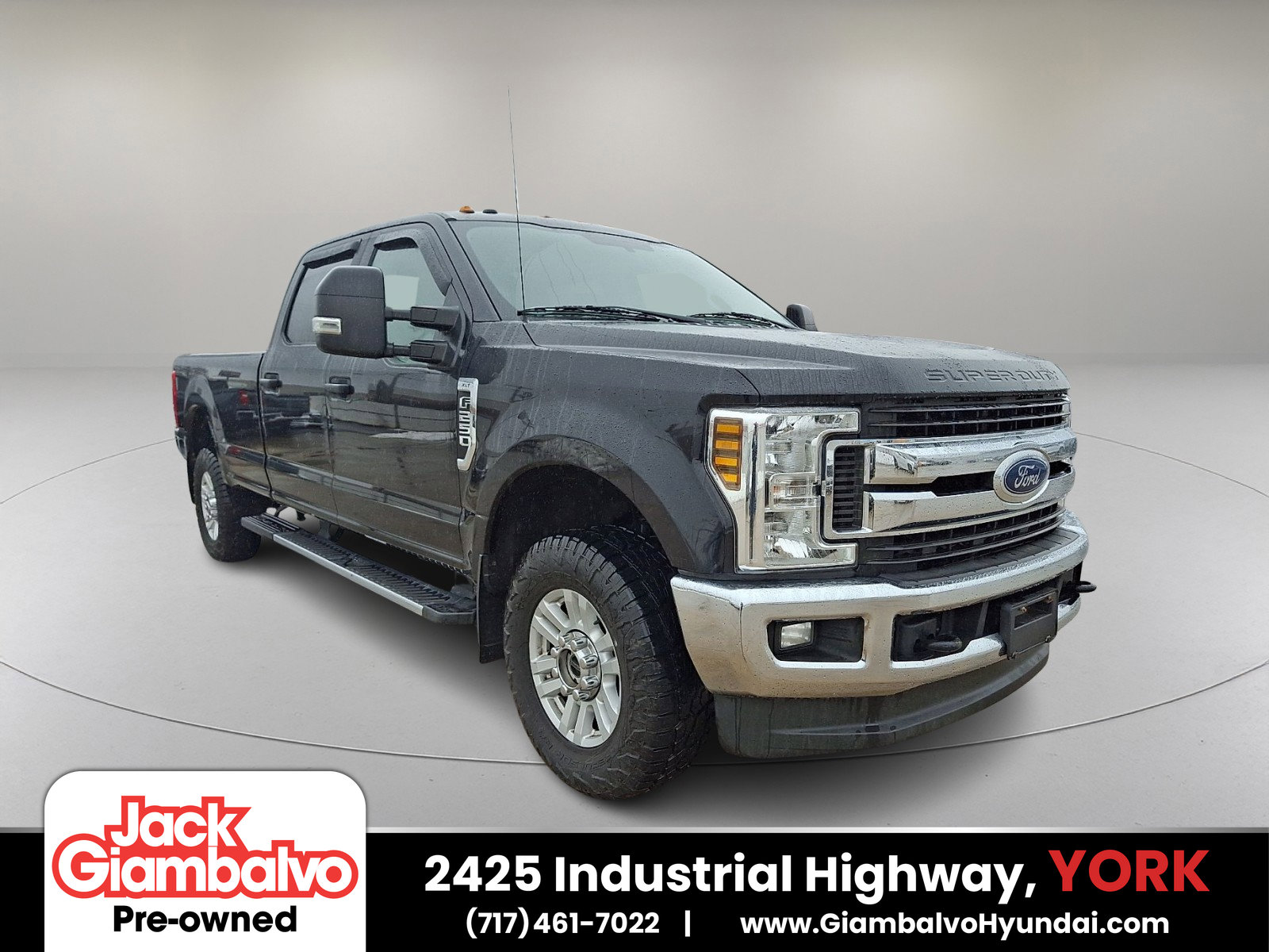 Used 2019 Ford F250 XLT w/ XLT Value Package image 1