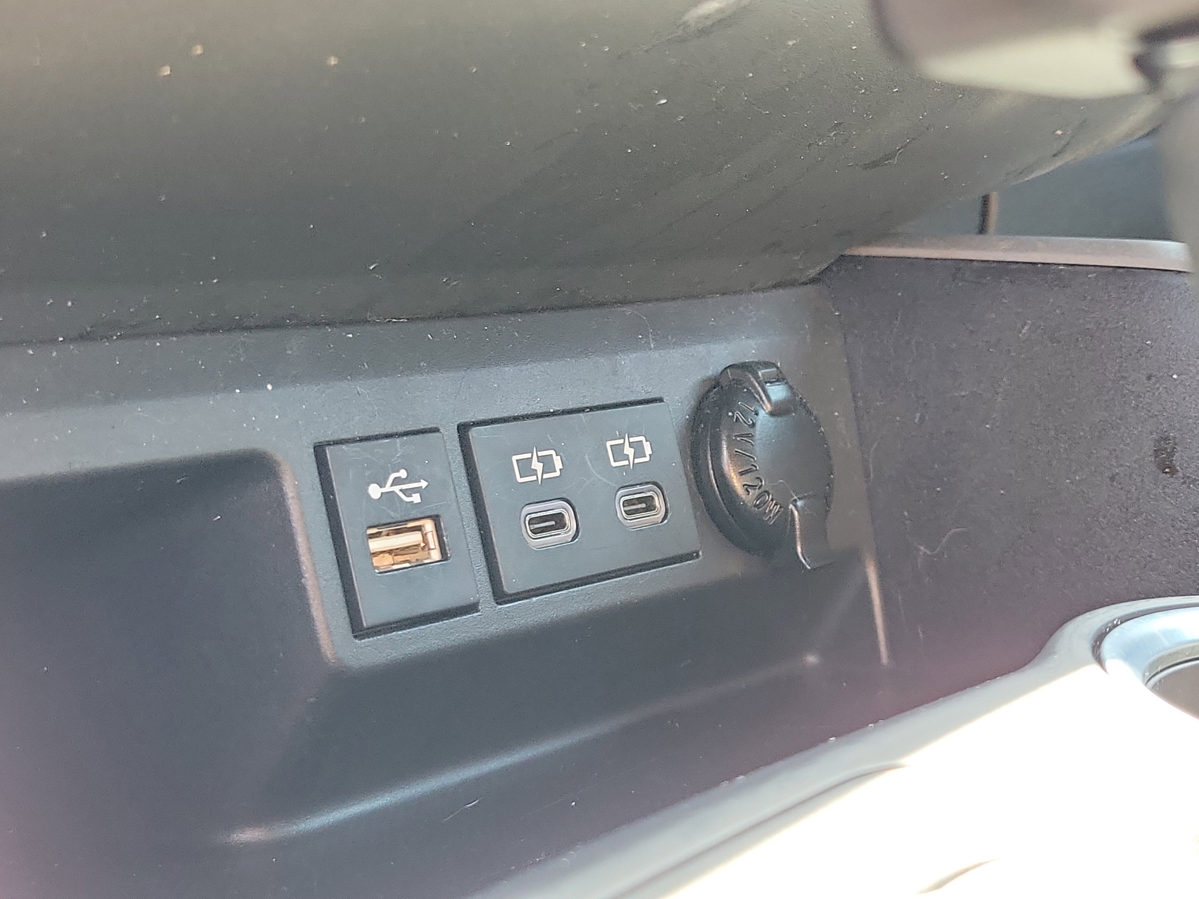 Used 2023 Toyota Highlander XSE image 30