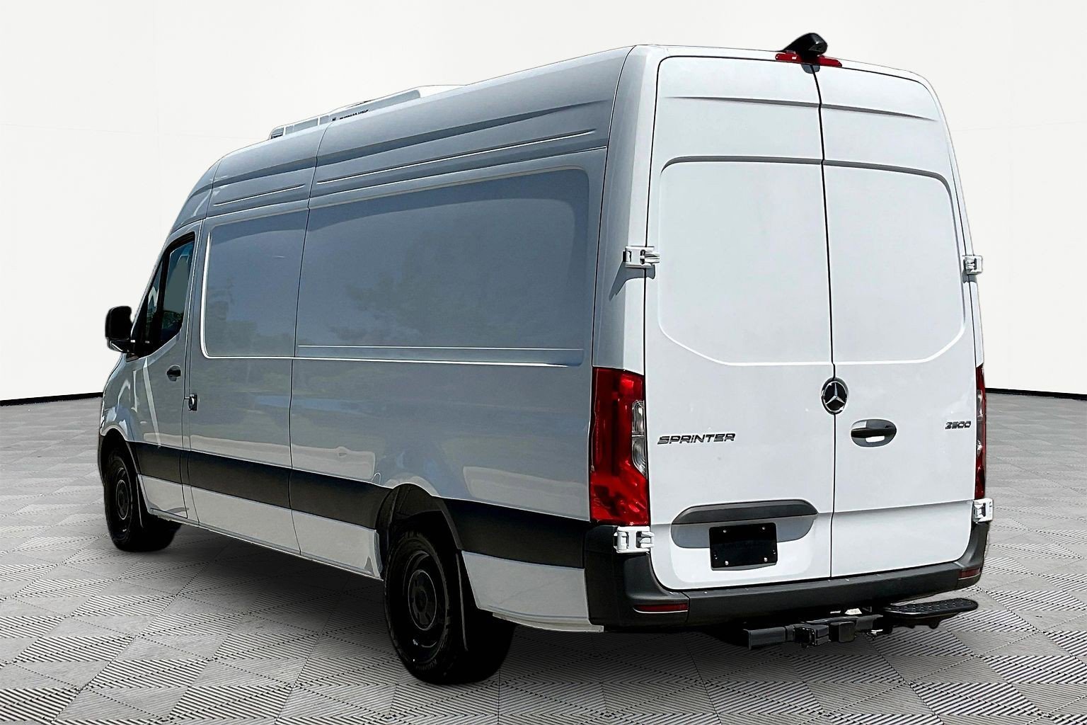 New 2025 Mercedes-Benz Sprinter 2500 image 4