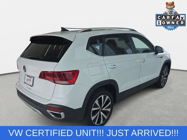 Used 2024 Volkswagen Taos SE FWD image 4