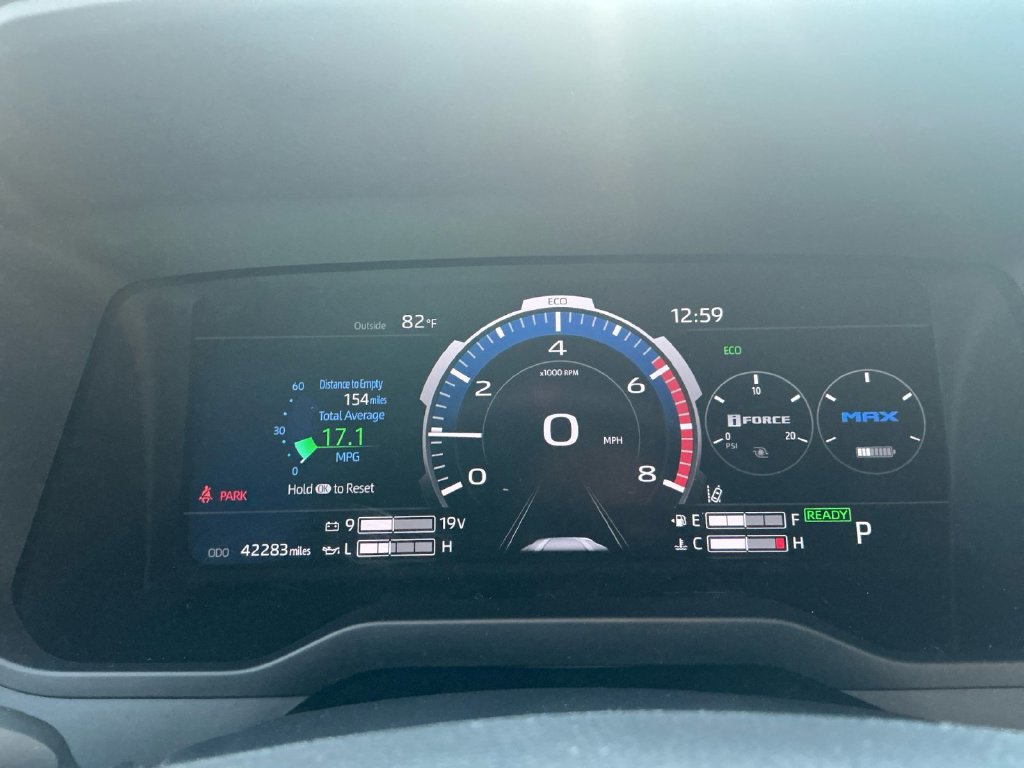 Used 2025 Toyota Sequoia TRD Pro AWD/4WD image 19