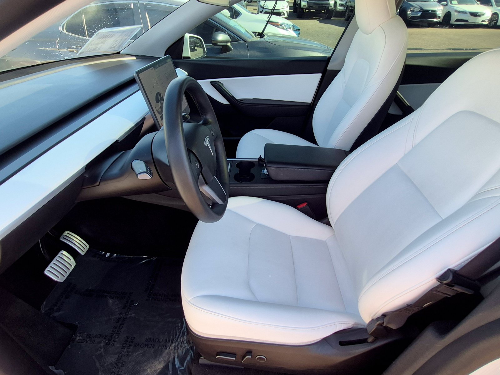 Used 2022 Tesla Model Y Performance AWD/4WD image 16