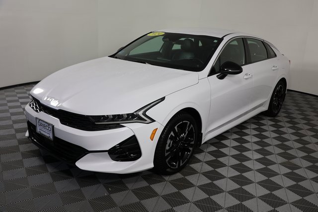 Used 2024 Kia K5 GT-Line w/ GT-Line Premium Package image 4