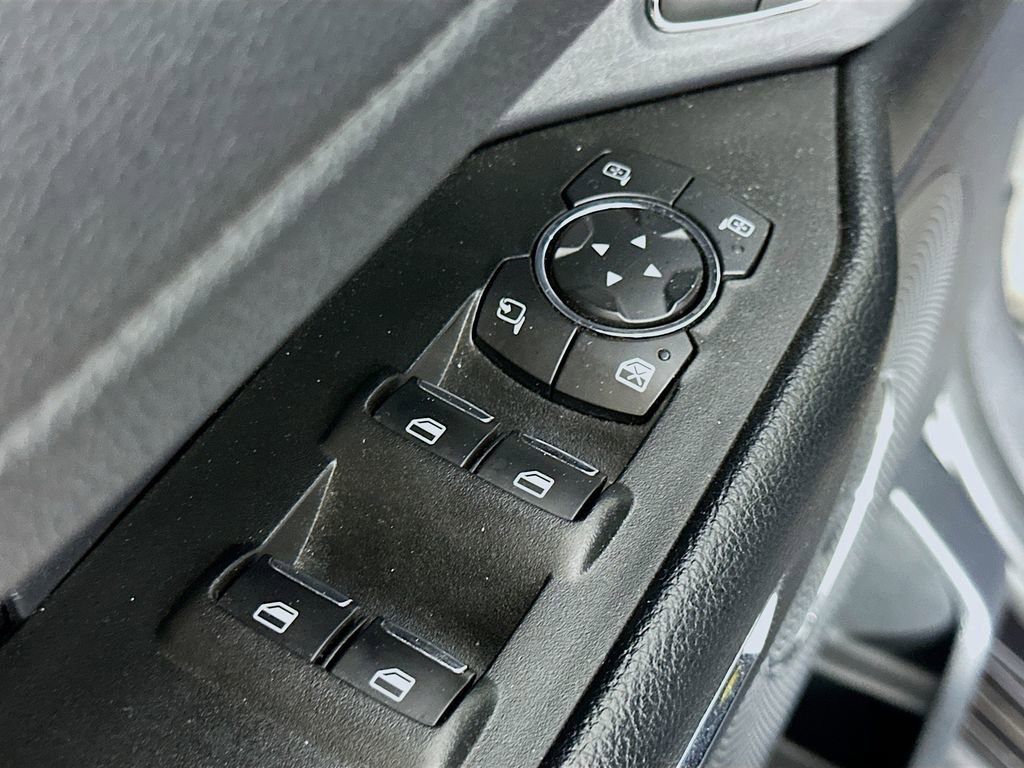 Used 2020 Ford Expedition XLT w/ Equipment Group 202A RWD image 21