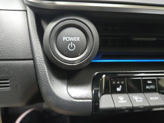 New 2027 Toyota Prius Plug-In Hybrid FWD image 31