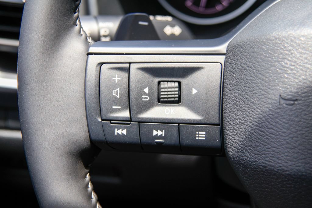 New 2026 Nissan Rogue SV FWD image 10
