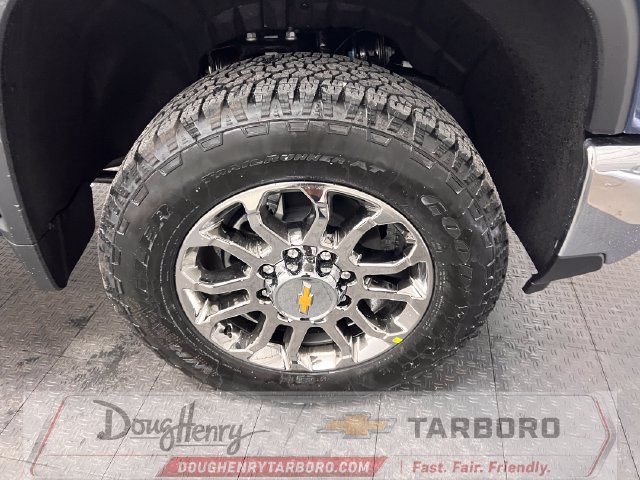 New 2026 Chevrolet Silverado 2500 LTZ w/ LTZ Plus Package AWD/4WD image 20