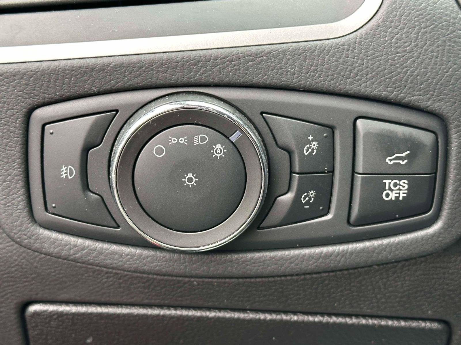 Certified 2022 Ford Edge SEL w/ Convenience Package image 22