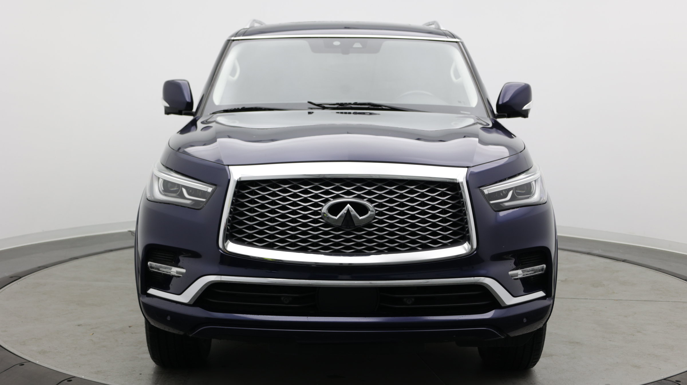 Used 2021 INFINITI QX80 Luxe RWD image 2