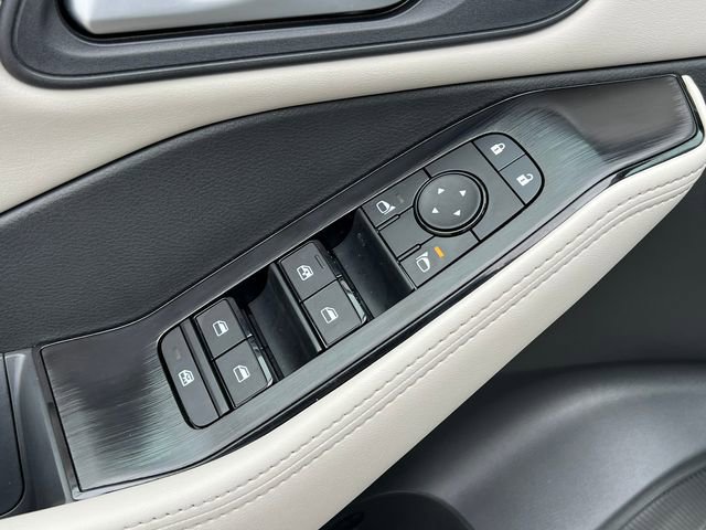 New 2026 Nissan Rogue SV image 15