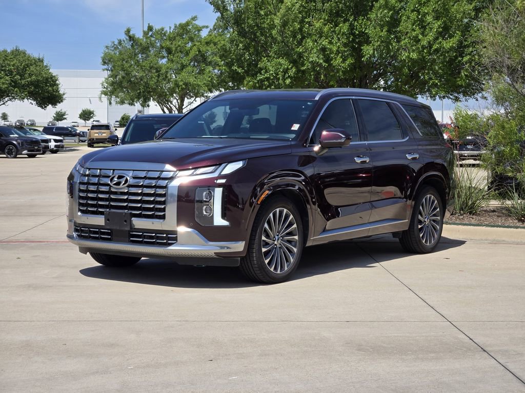Used 2024 Hyundai Palisade Calligraphy AWD/4WD image 2